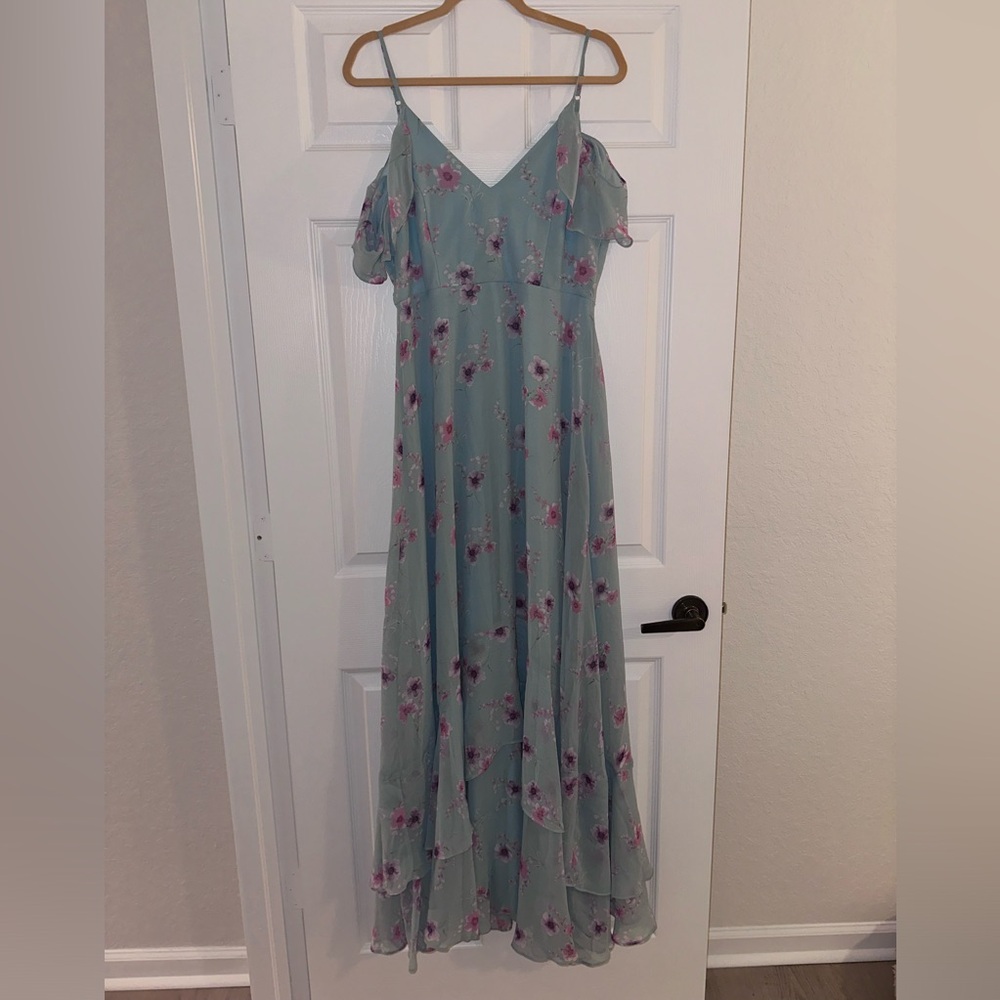 Lulu's Take You There mint green floral maxi dress large